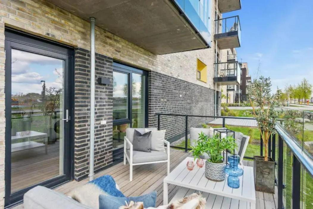 Scandpoint Apartment Fornebu Near Sea Front With Outdoor Walk! Stabekk Dış mekan fotoğraf