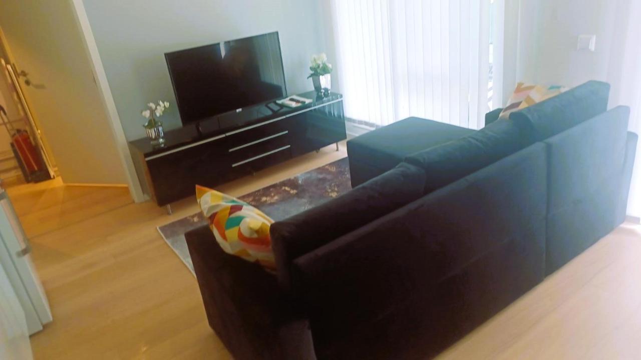 Scandpoint Apartment Fornebu Near Sea Front With Outdoor Walk! Stabekk Dış mekan fotoğraf